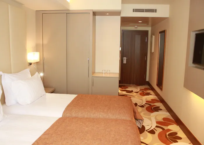 Smy 4* Lissabon