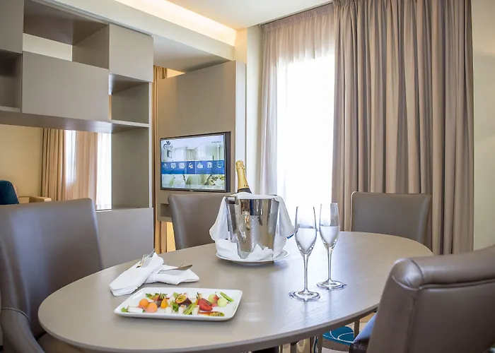 Hotel Smy