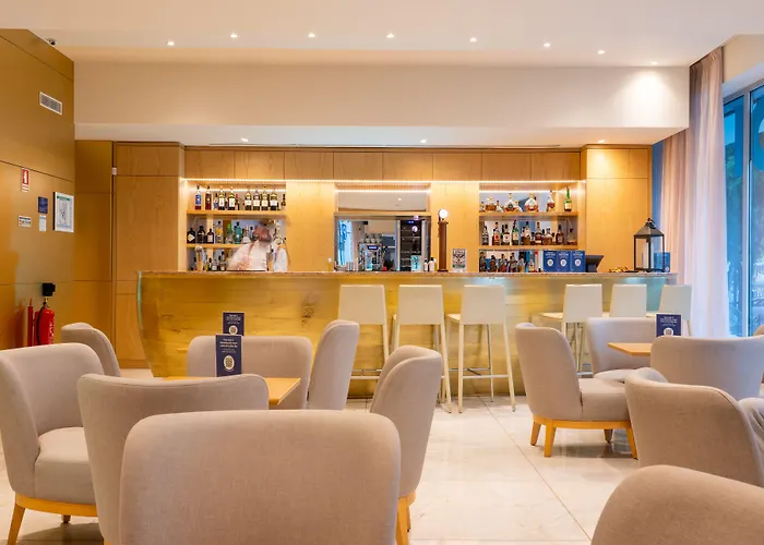 Smy Hotel 4*