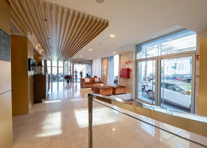 Smy Hotel 4*