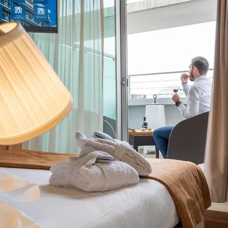 Smy Hotel 4*